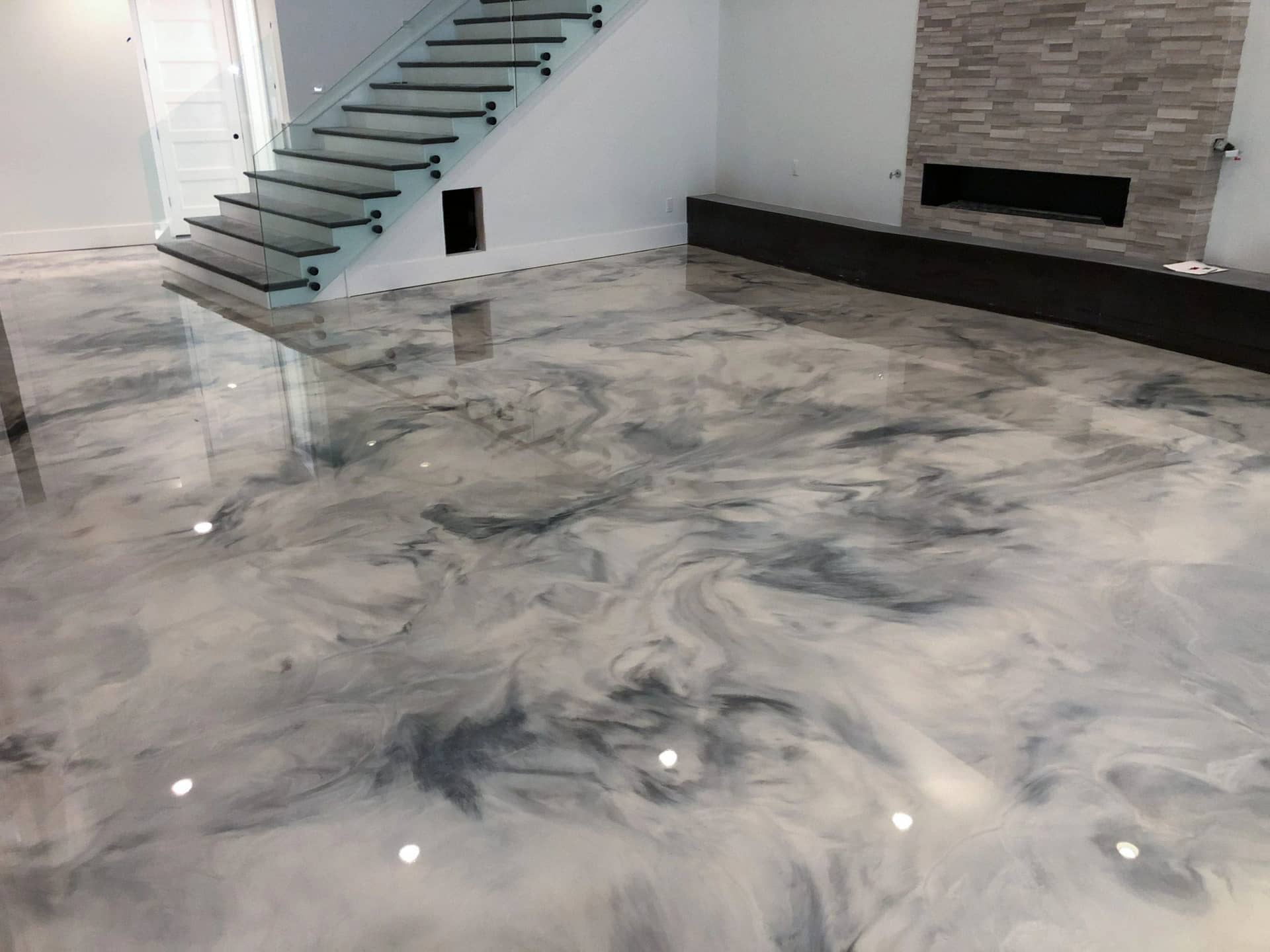 METALLIC EPOXY FLOORS